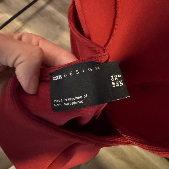 ASOS Design Red Ribbed Open Back Dress NWT - Picture 3 of 5